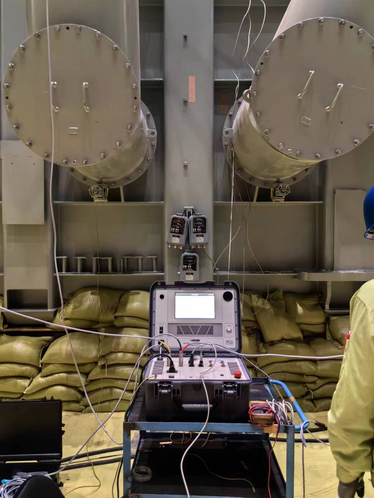 TWA500<a href='http://m.bangwoyin.com/Cpzx/bianyaqiceshiyi/dvpowertrt.html'>三相變壓器</a>有載分接開關測試儀