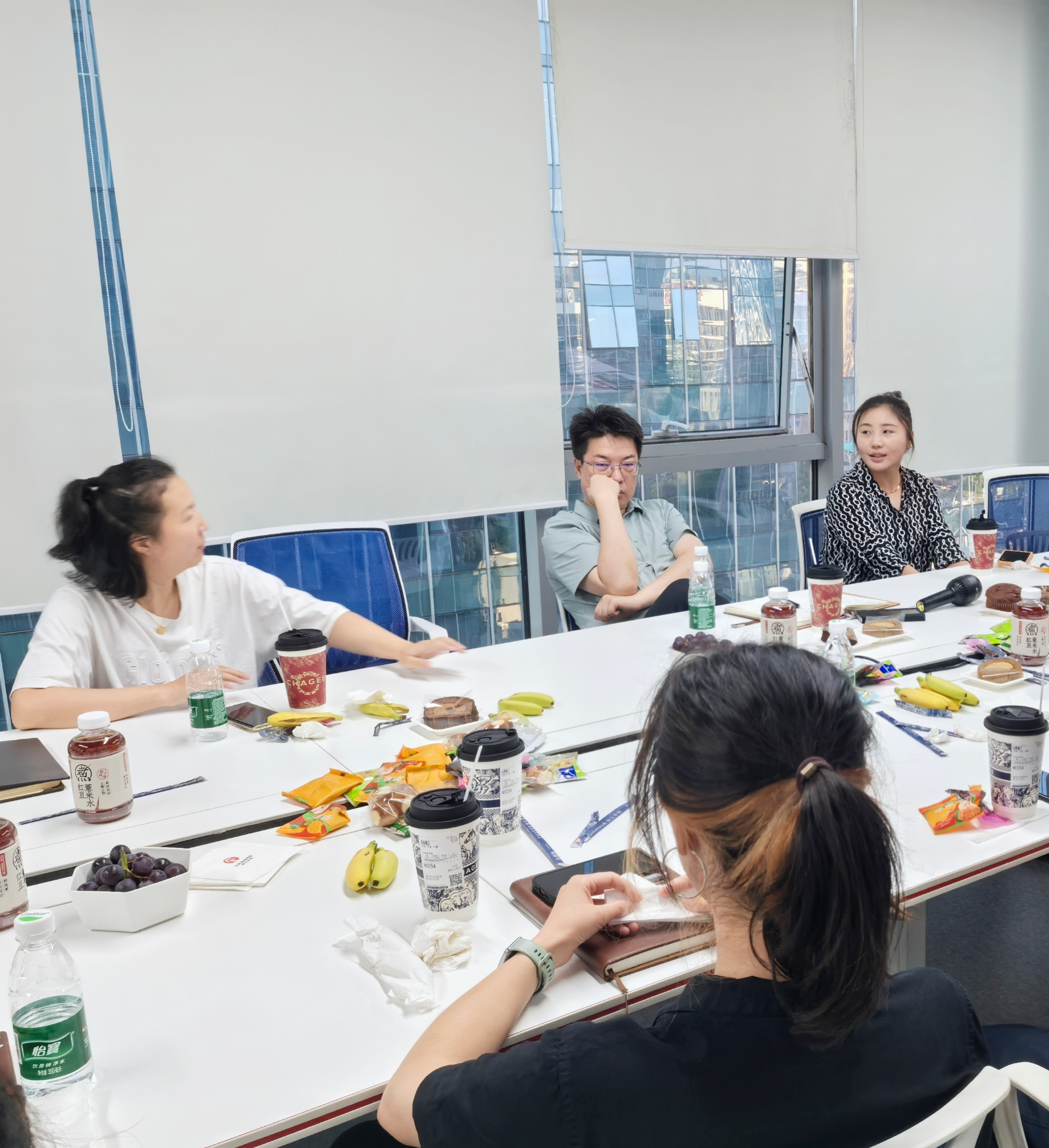 老員工交流會(huì)