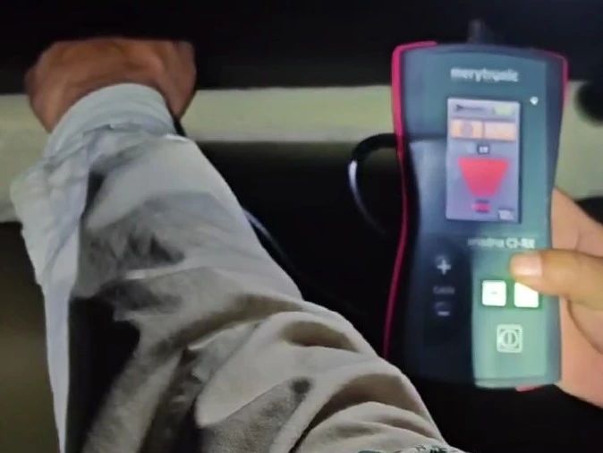 <a href='http://m.bangwoyin.com/Cpzx/dianlanceshiyi/ariadna.html'>Ariadna CI</a>電纜帶電識(shí)別儀