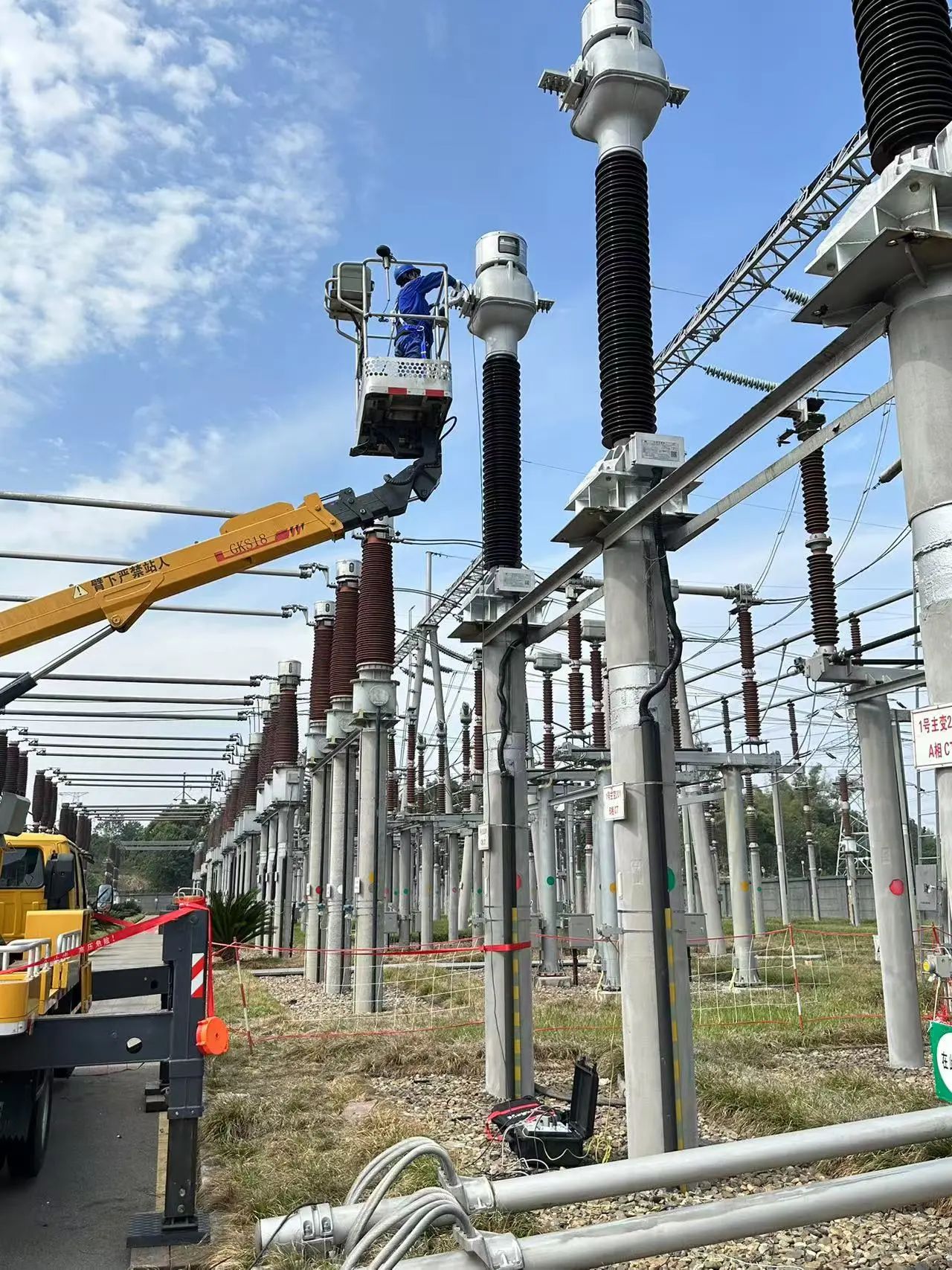 變壓器絕緣檢測現(xiàn)場