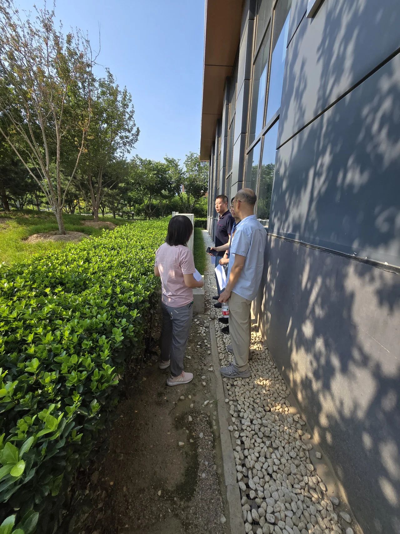 AT2327 區(qū)域輻射監(jiān)測報*系統(tǒng)