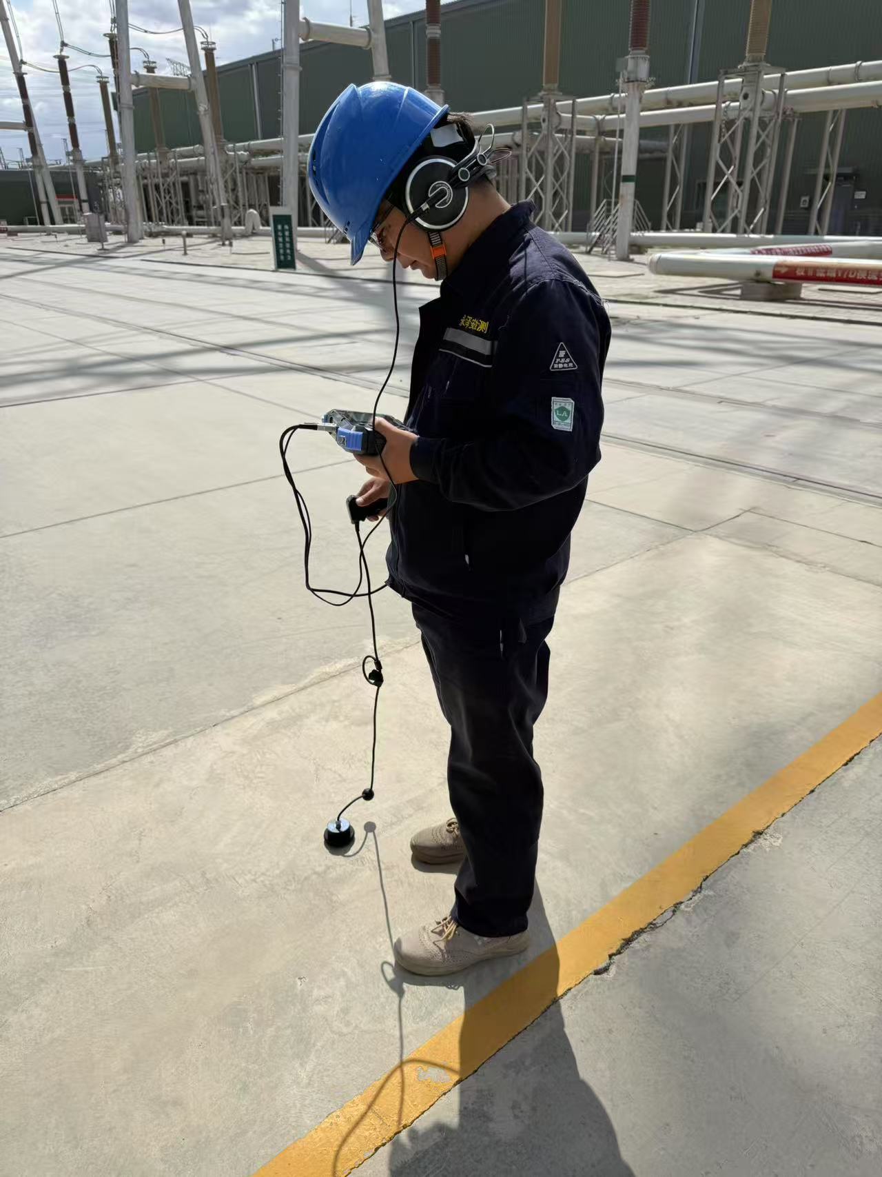 管道漏水聽漏儀檢測(cè)現(xiàn)場(chǎng)